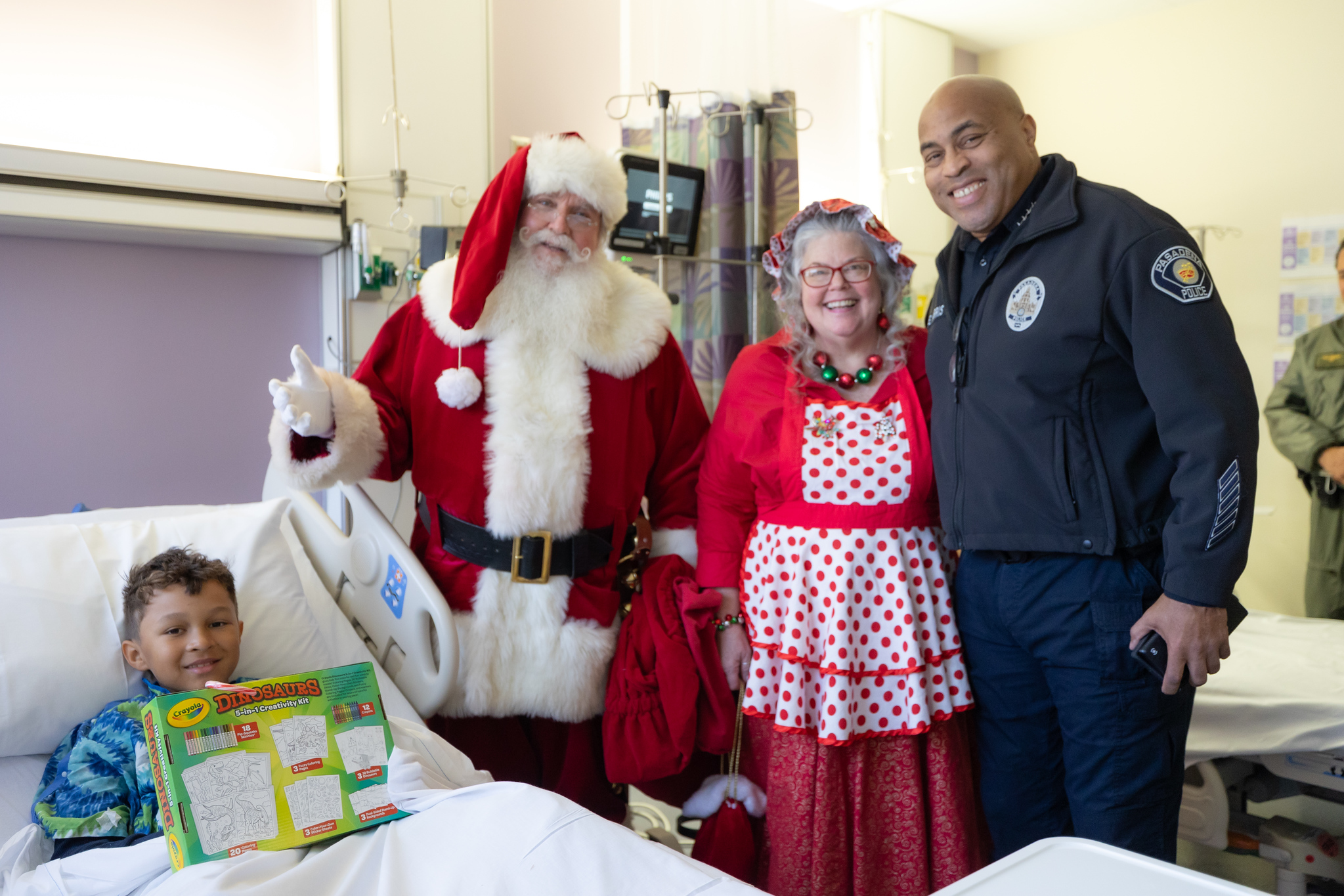 Operation Polar Wind brings holiday joy to Huntington Health pediatric and NICU patients